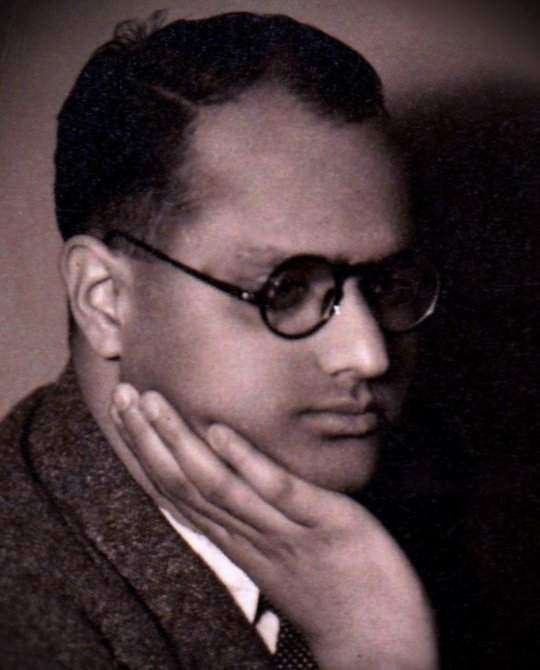 ن م راشد