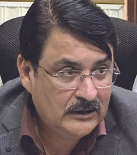 ڈاکٹر دانش عزیز