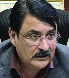 ڈاکٹر دانش عزیز
